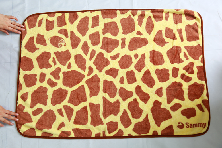 Permeation printed coral fleece blanket~5
